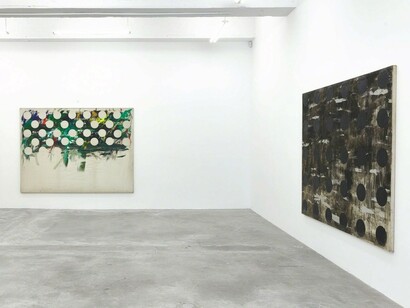 Kim Yong-Ik, Exhibition view. Courtesy of Tina Kim Gallery 