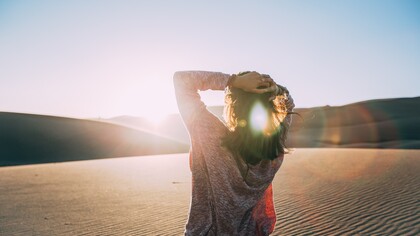 O deserto cresce... ai daquela que traz desertos em si?