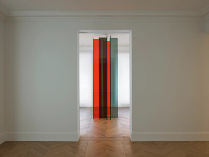 Robert Irwin, exhibition view. Courtesy of White Cube