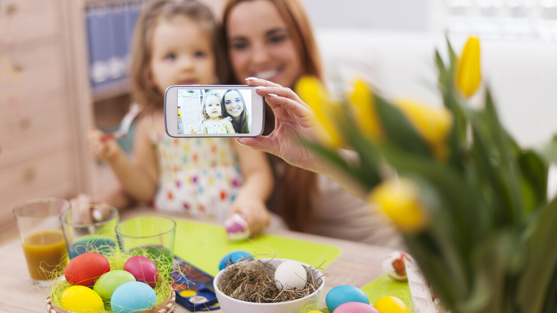 There are dangers of posting children's pictures on social networks
