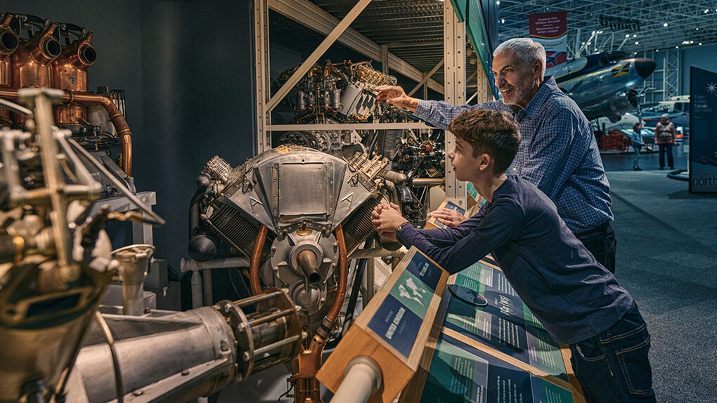 Engines, power to fly! Exhibition view. Courtesy of Ingenium. The Canada Aviation and Space Museum