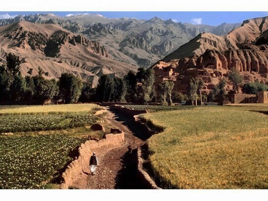 Copyright Steve McCurry/Huxley-Parlour Gallery