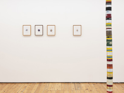 Joseph Grigely and Amy Vogel, When things fall apart, exhibition view. Courtesy of Prats Nogueras Blanchard. Photo by Roberto Ruiz