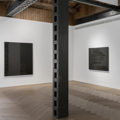 View of Pierre Soulages’ exhibition at Perrotin Shanghai
Photo: Ringo Cheung
© Pierre Soulages / ADAGP, Paris, 2019. Courtesy of the artist & Perrotin