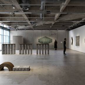 Various artists, Experiments in concretism, exhibition view. Courtesy of Espoo Museum of Modern Art