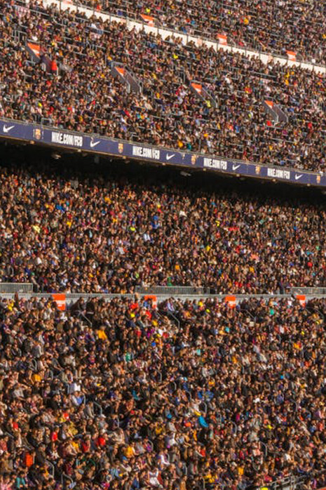 Gran negocio para Estados Unidos por la inmensa cantidad de latinoamericanos que ahí viven. Arriendan estadios inmensos 