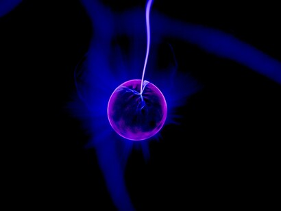 El gato de Schrödinger tal vez esté vivo y muerto a la vez; parte de la ciudadanía Europa está lisa y llanamente muerta: pero «qué extraña manera de estarse muertos» (Vallejo)