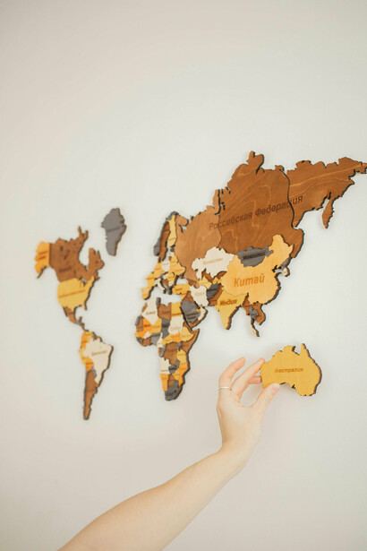 Mappemonde murale. Les grandes régions du monde se sont dotées de textes et d’organes juridiques régionaux
