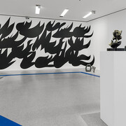 Verschiedene künstler, Die welt von morgen wird eine weitere gegenwart gewesen sein, ausstellungsansicht. Mit freundlicher genehmigung des Mumok