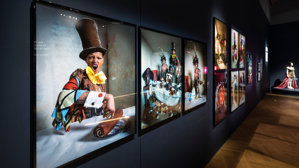 Alice Curiouser and Curiouser, May 2021, Installation Image (c) Victoria and Albert Museum, London 