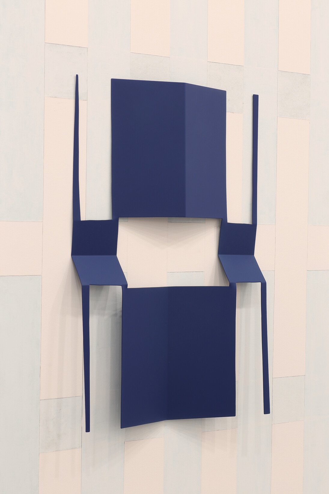 Matt Keegan, Untitled (Island Blue), 2014, Powder coated laser-cut steel, 83.8 x 59.7 cm, 33 x 23 1/2 in