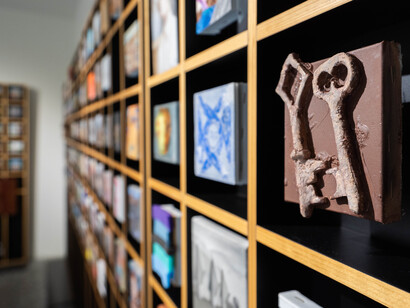Out of place. Arte e storie dai campi rifugiati nel mondo, vista della mostra. Cortesia della Fondazione Luigi Rovati
