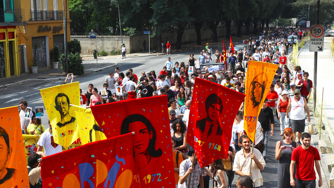 Marcha contra golpes de Estado no Brasil