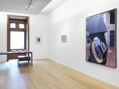 Metropolis, Exhibition view. Courtesy of Simon Lee Gallery