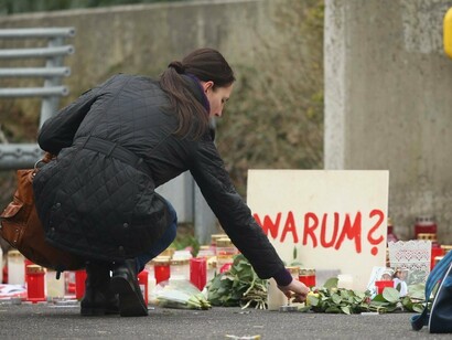 "Warum": perchè?