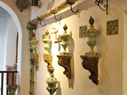 Tradición alfarera, Exhibition view. Courtesy of Museo Unicaja de Artes y Costumbres Populares