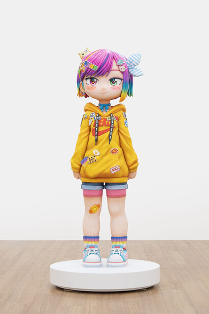 Mr., Lisa—A Pineapple Juice Afternoon, 2023.
150 x 70 x 70 cm,
Indoor sculpture,
Unique
©2023 Mr./Kaikai Kiki Co., Ltd. All Rights
Reserved. Courtesy Perrotin.
Photographer: Yuta Saito