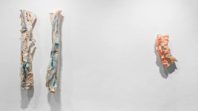 Lynda Benglis. Frozen gestures, exhibition view. Courtesy of Mendes Wood DM