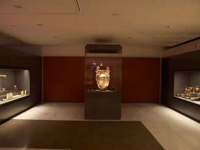 The gold of Macedon, exhibition view. Courtesy of Archaeological Museum of Thessaloniki