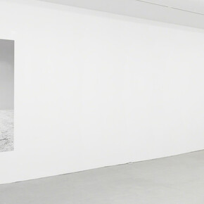 Shannon Ebner, Exhibition view. Courtesy of Eva Presenhuber