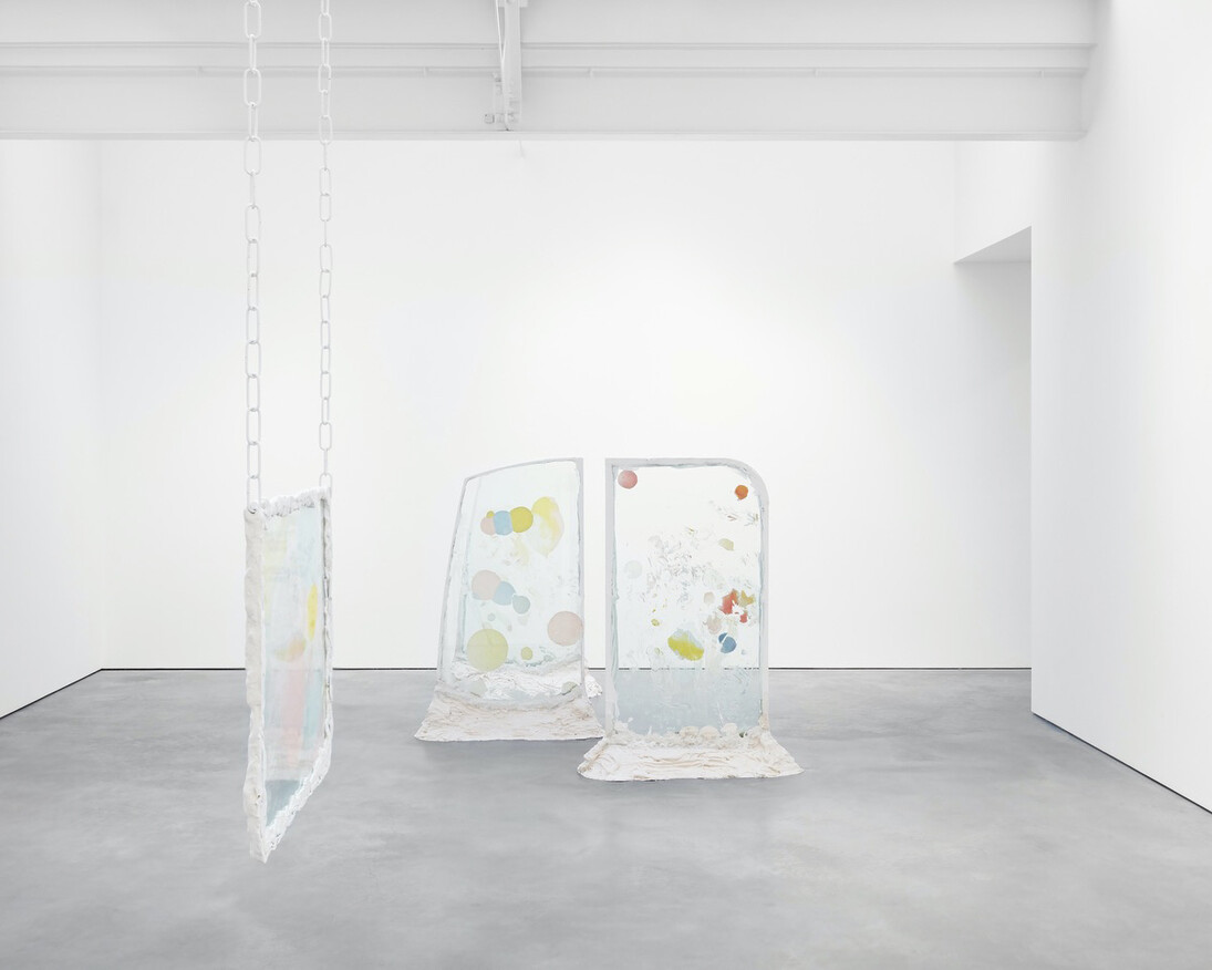 Karla Black, exhibition view, Modern Art, Helmet Row, London, 17 November - 16 December 2017, courtesy the artist & Stuart Shave/Modern Art, London
