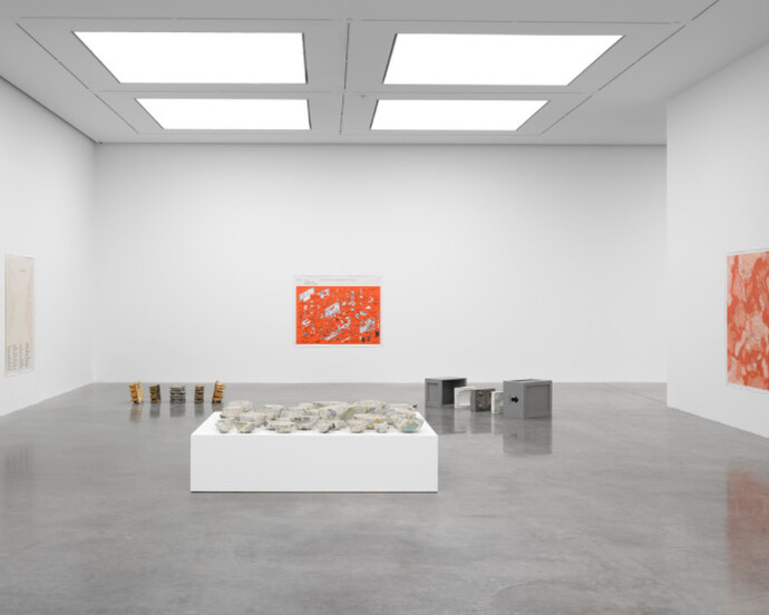 Damián Ortega, Exhibition view. Courtesy of White Cube