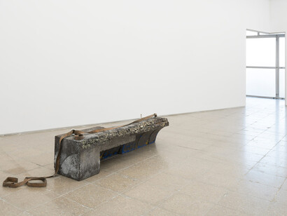 Céline Condorelli & June Crespo. Aliento, installation view. Courtesy of Nogueras Blanchard