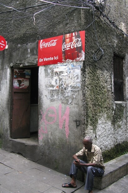 Moroni zona porto borgo Mtsangani