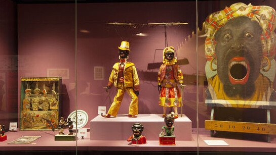 Vue de l'exposition "Le Magasin des petits explorateurs" © musée du quai Branly - Jacques Chirac, photo Gautier Deblonde
