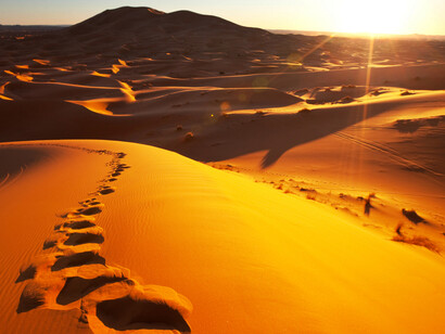 Sand Dune footsteps