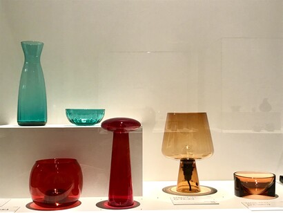 Jasper Morrison. Carafe, bowl Raami, 2019, Iittala; Ilkka Suppanen. Lantern Kaasa, 2015, Iittala; Harri Koskinen. Candle holder Atlas, 1999, Iittala; Magnus Pettersen. Lamp Leimu, 2013/2017, Iittala; Philippe Malouin. Bowl Kuru (Gorge), 2020, Iittala © Alma Reyes