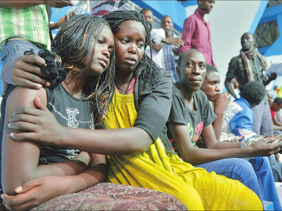 Tristeza de los supervivientes tras el atentado de Garissa, Kenia