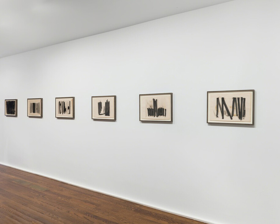 Mira Schendel, Exhibition view. Courtesy of Hauser & Wirth