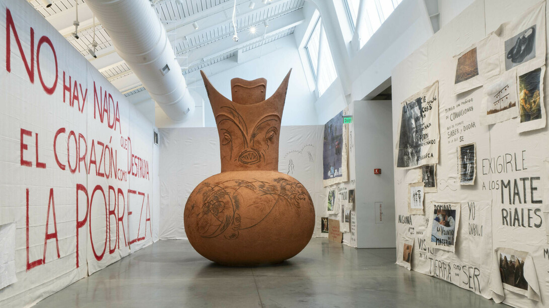 Gabriel Chaile, Matrix 283 Gabriel Chaile: no hay nada que destruya el corazón como la pobreza, exhibition view, 2023-24. Courtesy of Barro Arte Contemporáneo, Buenos Aires and Gabriel Chaile, Lisbon and ChertLüdde, Berlin. Photo by Whit Forrester