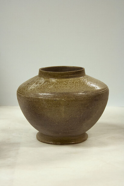 Jar
ca.9th century
Japan