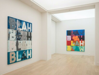 Mel Bochner, Exhibition view. Courtesy of Simon Lee Gallery
