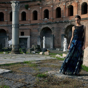 Giorgio Armani,
Collezione Privè Primavera/Estate 2015,
Abito multistrato in seta jacquard con ricamo a motivo bamboo,
Courtesy Giorgio Armani
