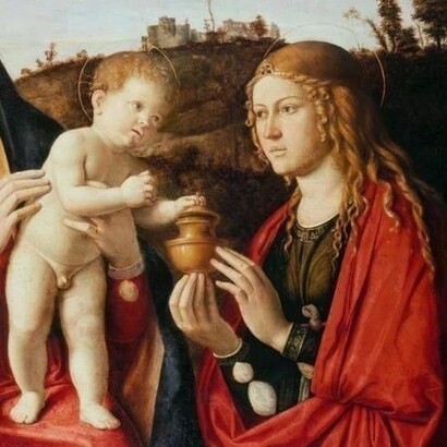 Nell’antichità il lusso si esprimeva attraverso profumi rarissimi come l’olio di nardo, spezie preziose, sete orientali e gioielli finemente lavorati. Cima da Conegliano, "Madonna con Bambino tra San Geremia e Maria Maddalena", 1495. Dettaglio della Maddalena con la fiala di olio di nardo