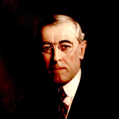 Woodrow Wilson , presidente demócrata entre 1913 y 1921: en su administración se creó la Reserva Federal y el Impuesto sobre la Renta