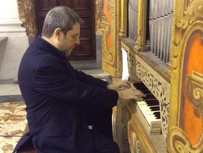 Girolamo De Simone suona Mozart all'organo