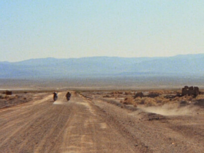 Easy Rider, film di Dennis Hopper (1969). Lungometraggio capace di colpire, di stupire e di far sognare, grazie anche alle panoramiche mozzafiato 