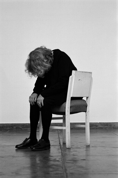 Helena Almeida, The white chair, 2013. Courtesy of Galeria Filomena Soares 