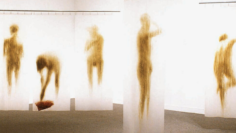 Oscar Muñoz, Cortinas de baño [Shower Curtains], 1985–1986. Acrylic on plastic, 5 elements, 190 x 140 cm and 190 x 70 cm each, various dimensions. Collection Banco de la República