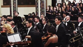 Presentación del réquiem con estudiantes avanzados y profesores de la Escuela Municipal de Música de Paraíso y el Coro de Artes Musicales de la Universidad de Costa Rica