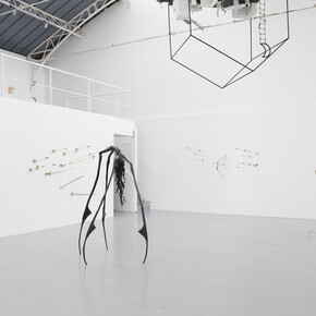 Apollinaria Broche, The unspoken rules of secret play, exhibition view. Courtesy of Galerie Hussenot