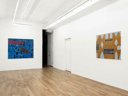 Kathryn Kerr, Vase Water, exhibition view. Courtesy of Lomex Gallery