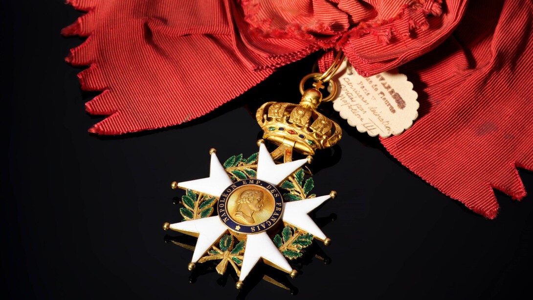Bijou de commandeur de la Légion d’Honneur porté en grand-croix d’époque Second Empire provenant de l’Empereur Napoléon III, Estimation. Avec la courtoisie de Artcurial