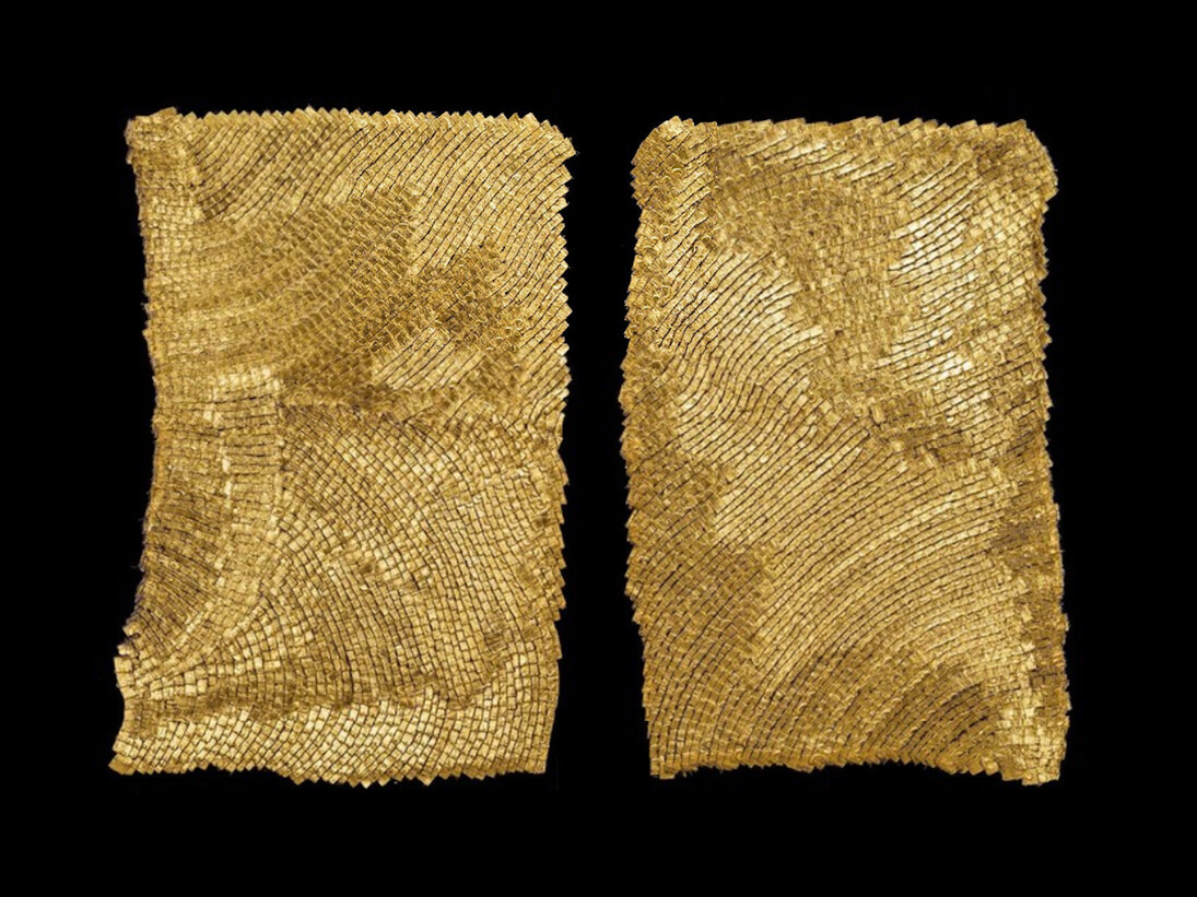 Olga de Amaral, Corteza II, 2015. Courtesy of  Galerie Agnès Monplaisir