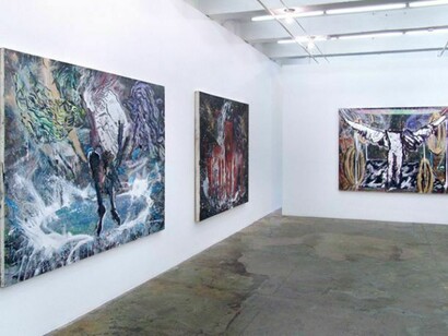 Shanna Waddell, "( it's like ) roadside stuffed animals" 2014. Installation view. Photo by Andreas Vesterlund, courtesy the artist and Thomas Erben Gallery, New York.