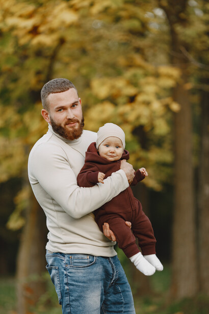 Poco a poco se abren caminos simbólicos potentes para que los hombres se reconecten con sus emociones y se posicionen críticamente frente a los privilegios masculinos
